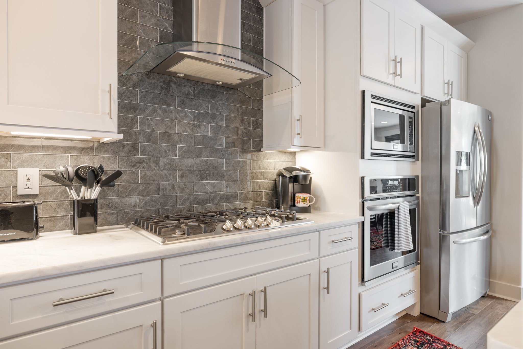 1924 14th Ave, N Nashville TN 37208