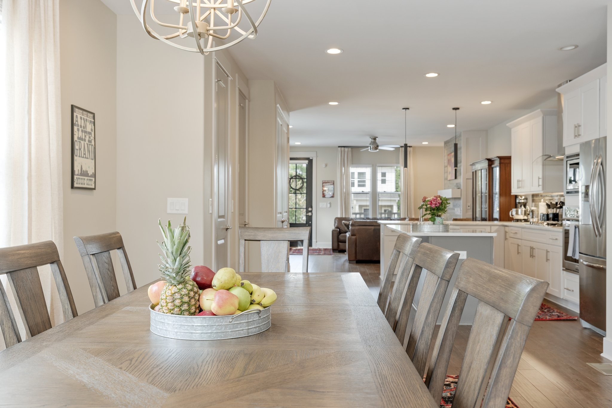 1924 14th Ave, N Nashville TN 37208