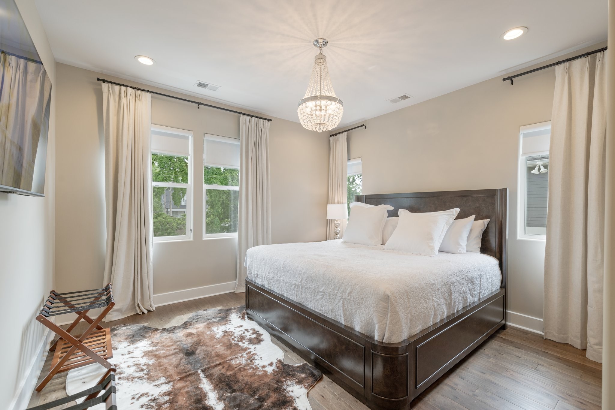 1924 14th Ave, N Nashville TN 37208