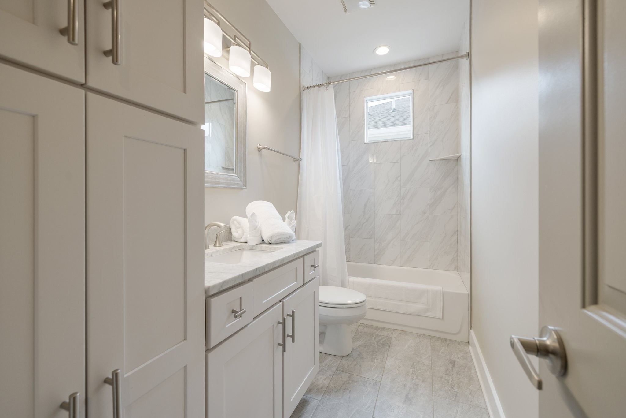 1924 14th Ave, N Nashville TN 37208