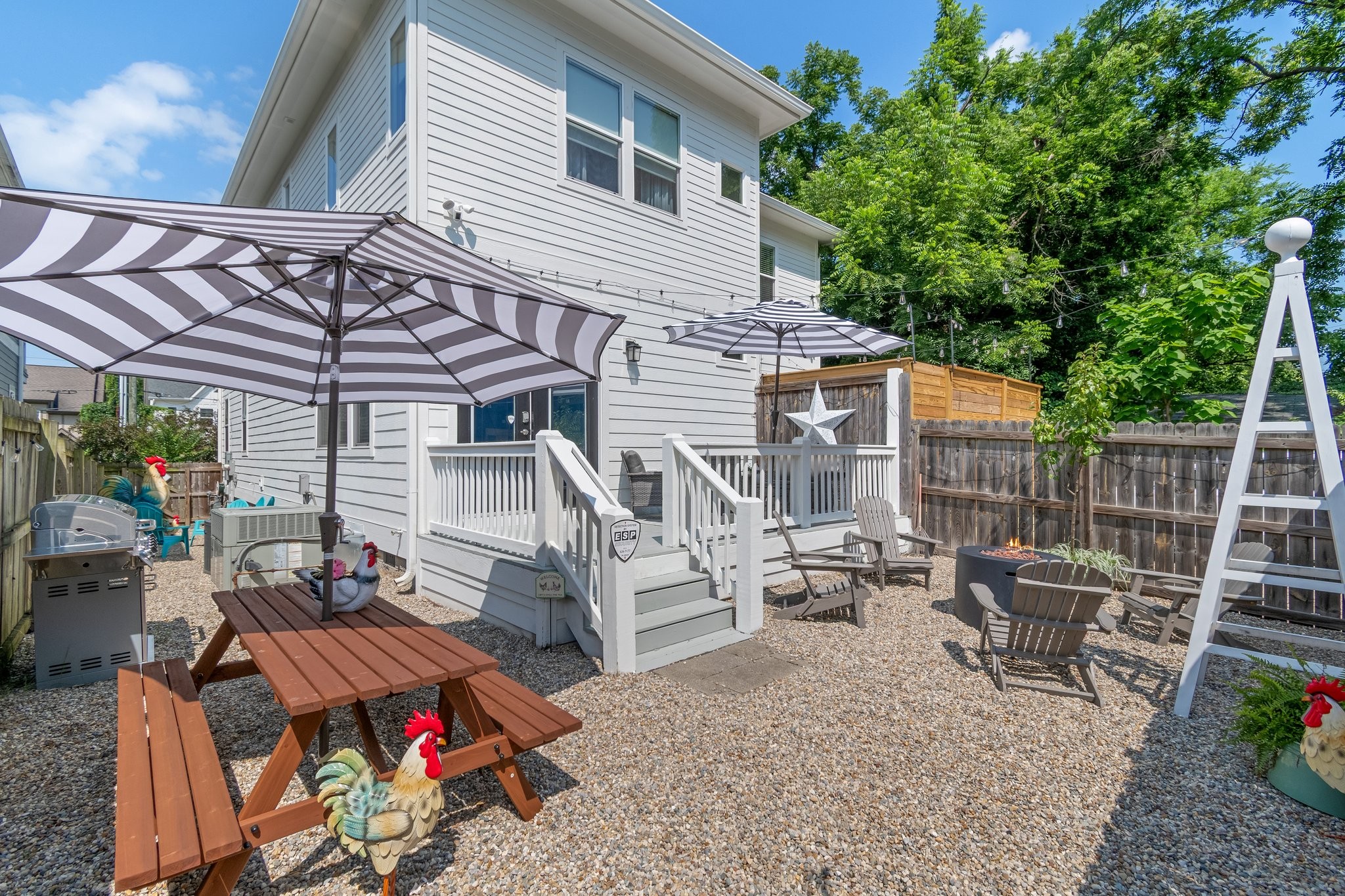 1924 14th Ave, N Nashville TN 37208