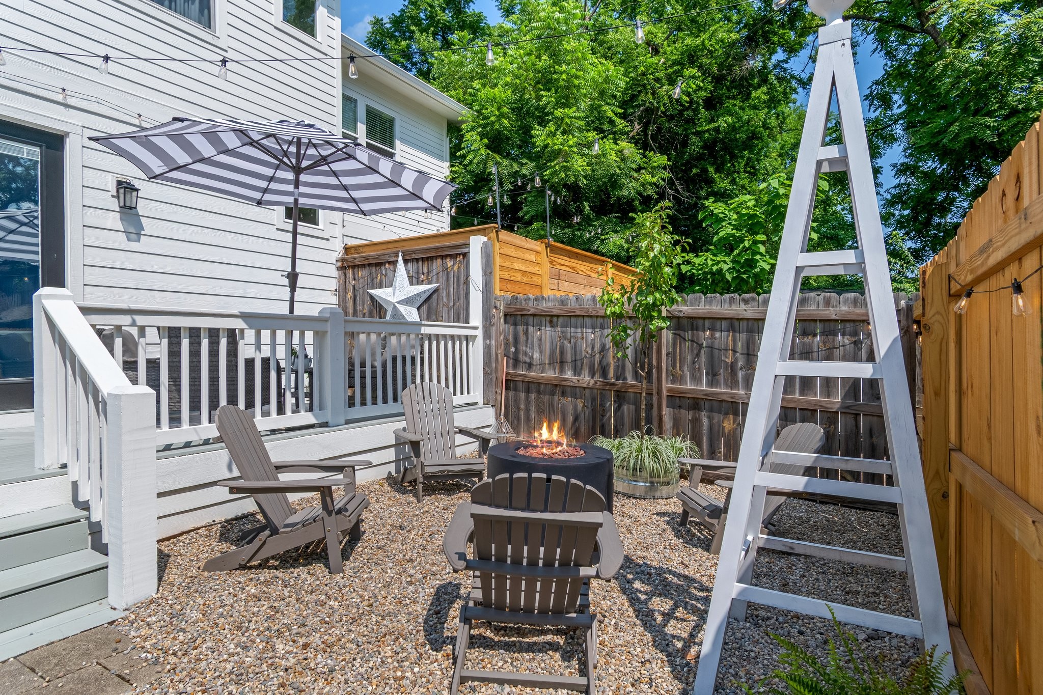 1924 14th Ave, N Nashville TN 37208