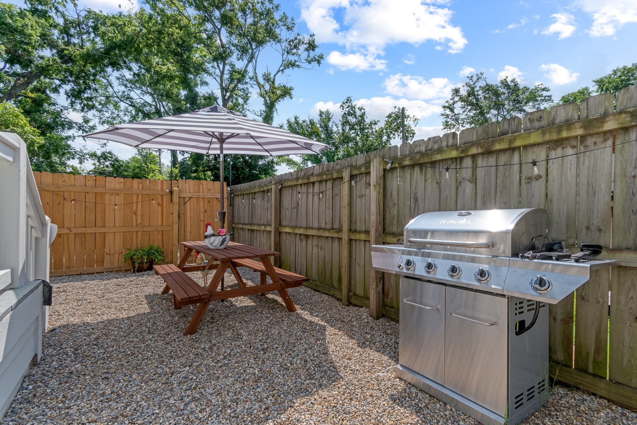 1924 14th Ave, N Nashville TN 37208