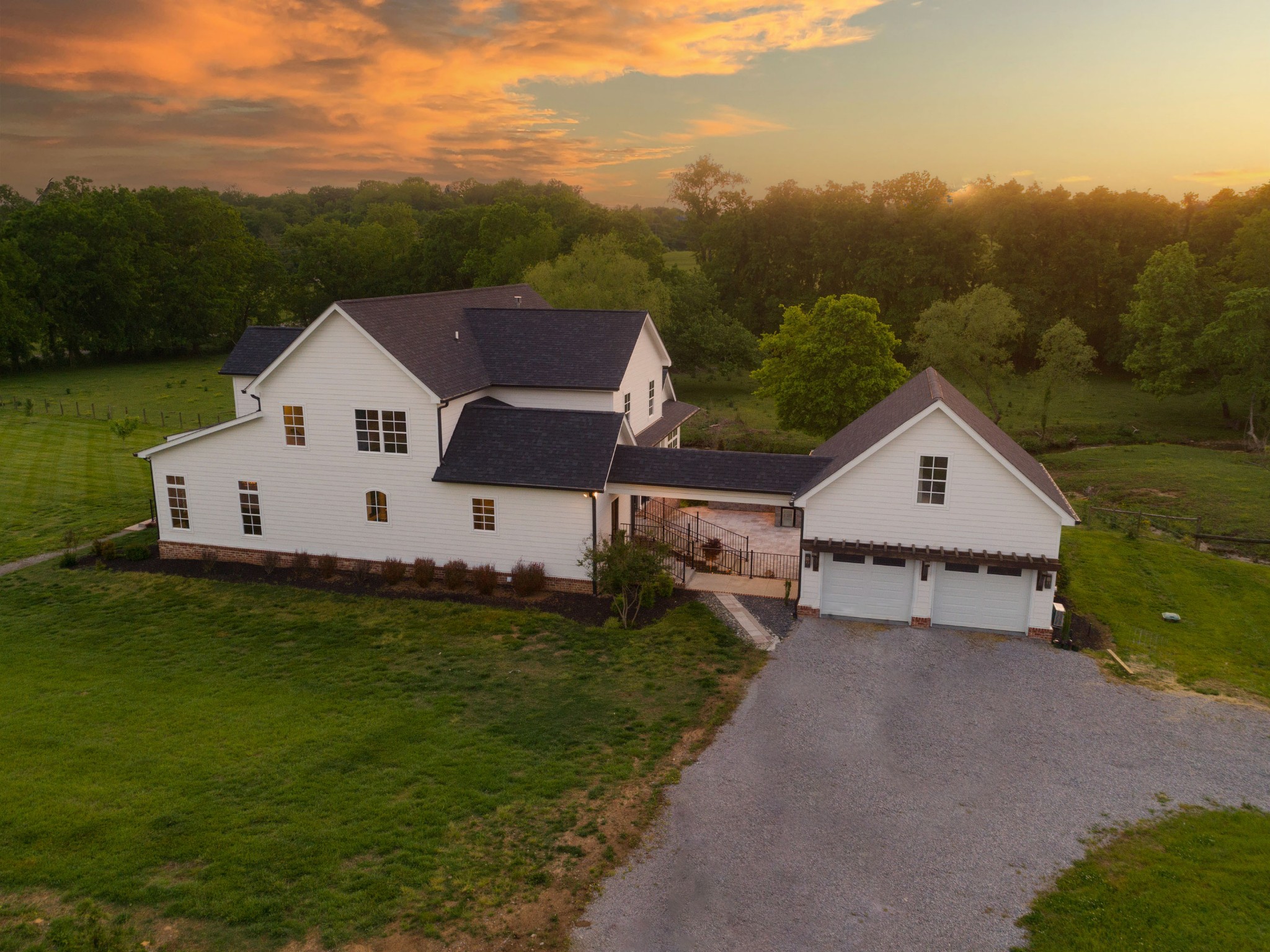 4860 Bethesda Road Thompsons Station TN 37179
