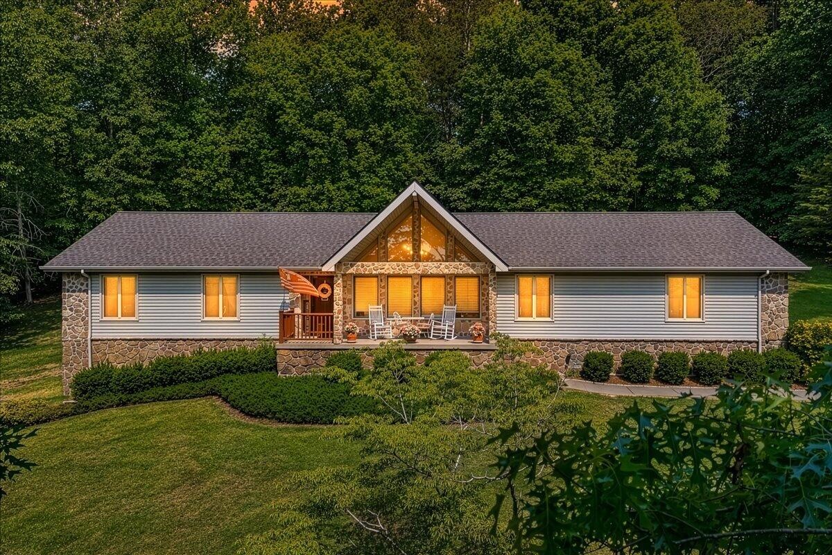 456 County Road 135 Riceville TN 37370