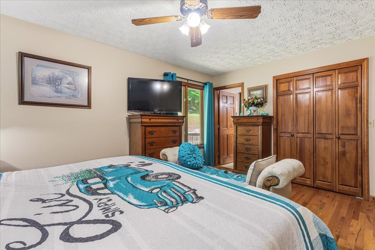 456 County Road 135 Riceville TN 37370