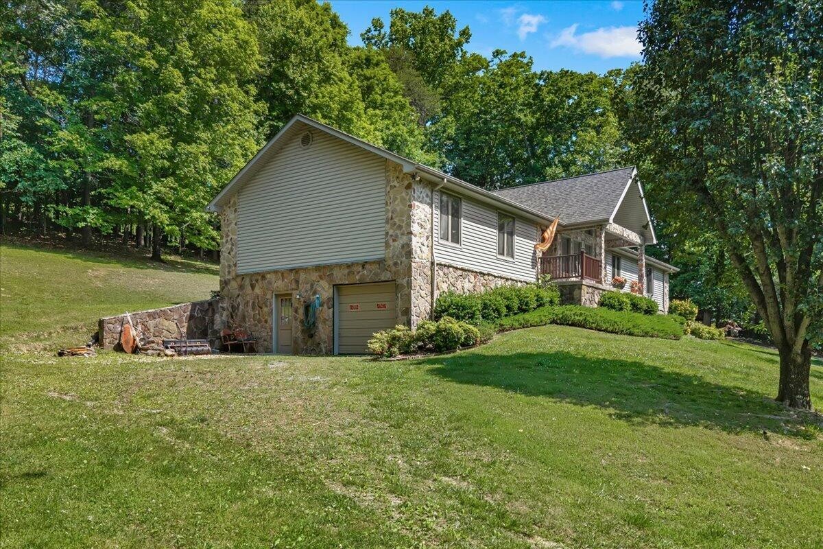 456 County Road 135 Riceville TN 37370