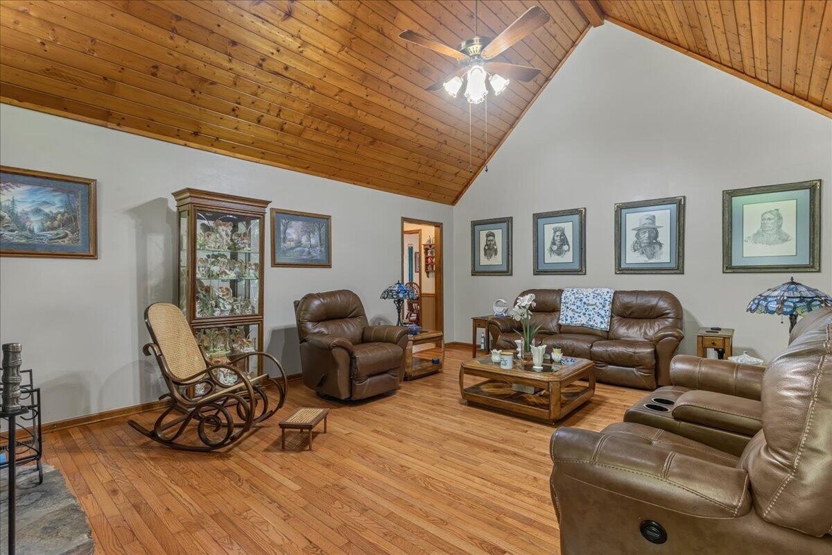 456 County Road 135 Riceville TN 37370