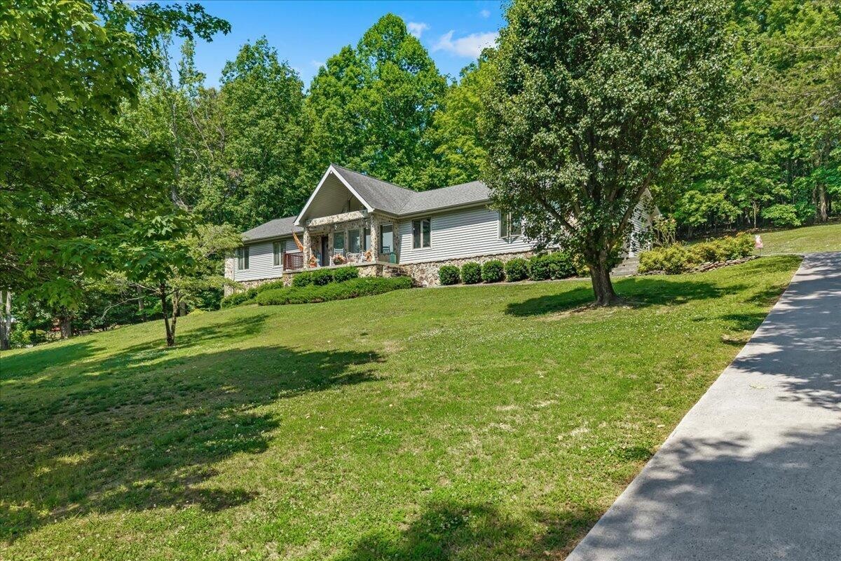 456 County Road 135 Riceville TN 37370