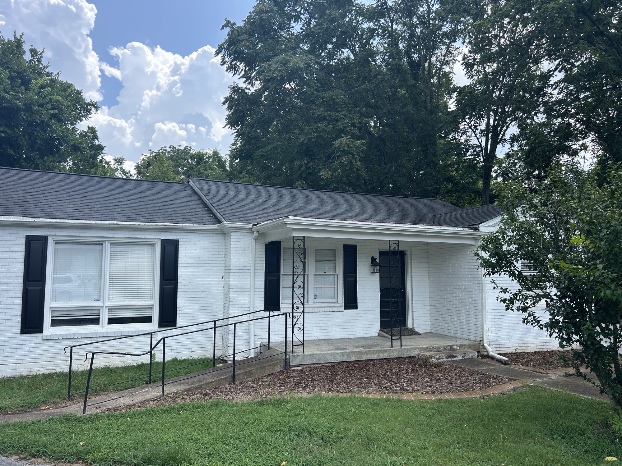 1191 W Main Street Franklin TN 37064