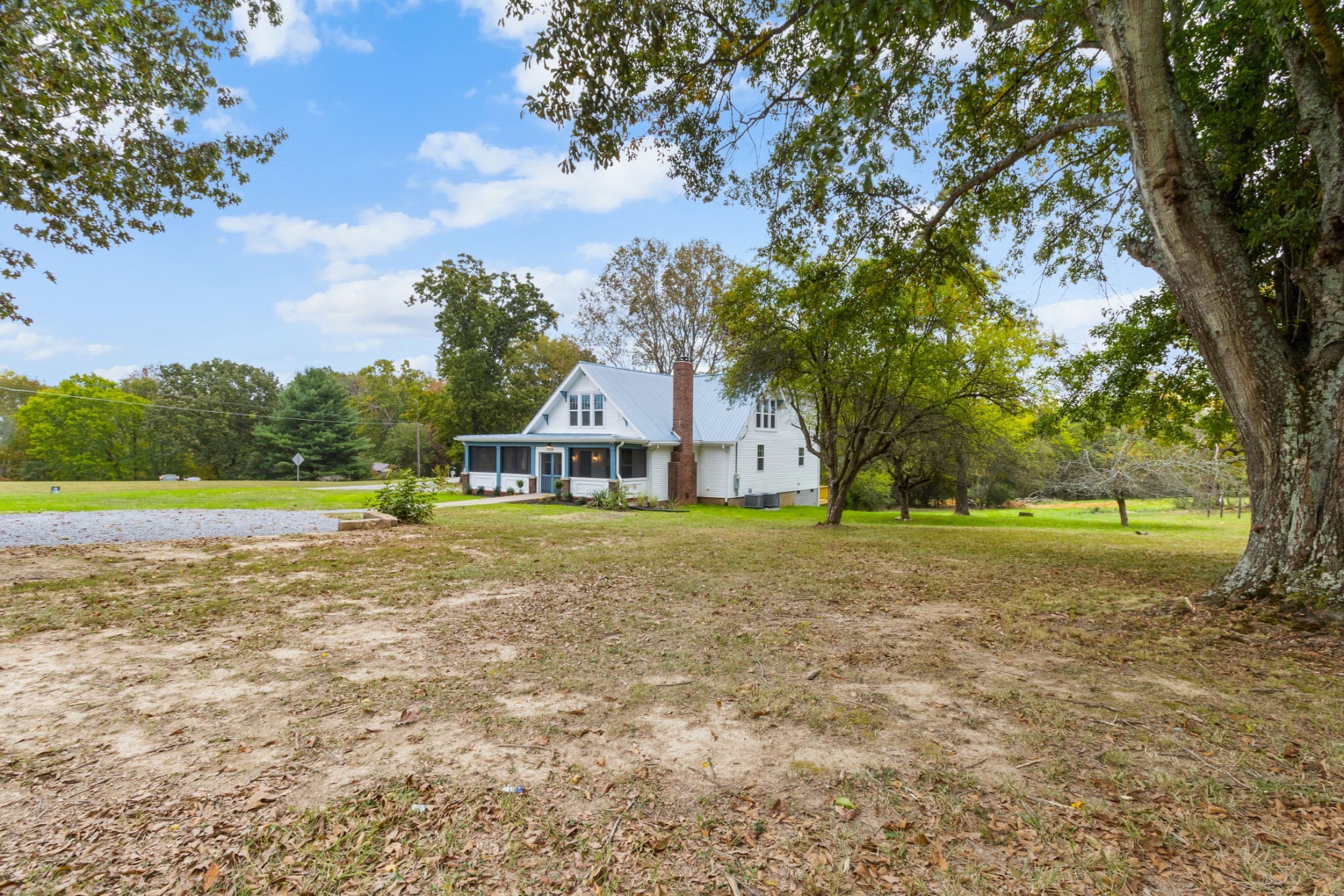 2028 Lock B Road, N Clarksville TN 37043
