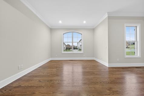 124 Scarsdale Dr, S Hendersonville TN 37075