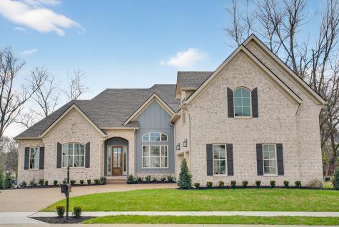 124 Scarsdale Dr, S Hendersonville TN 37075