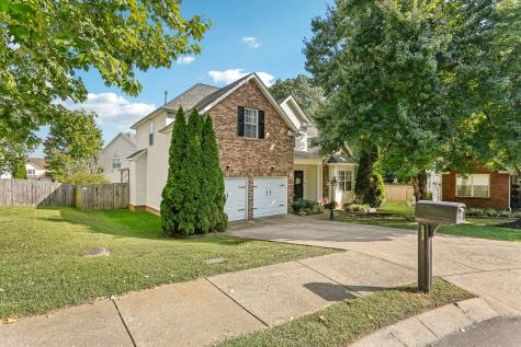 5017 Saunders Terrace Spring Hill TN 37174