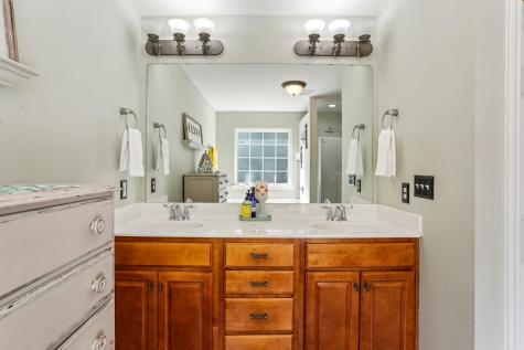 5017 Saunders Terrace Spring Hill TN 37174