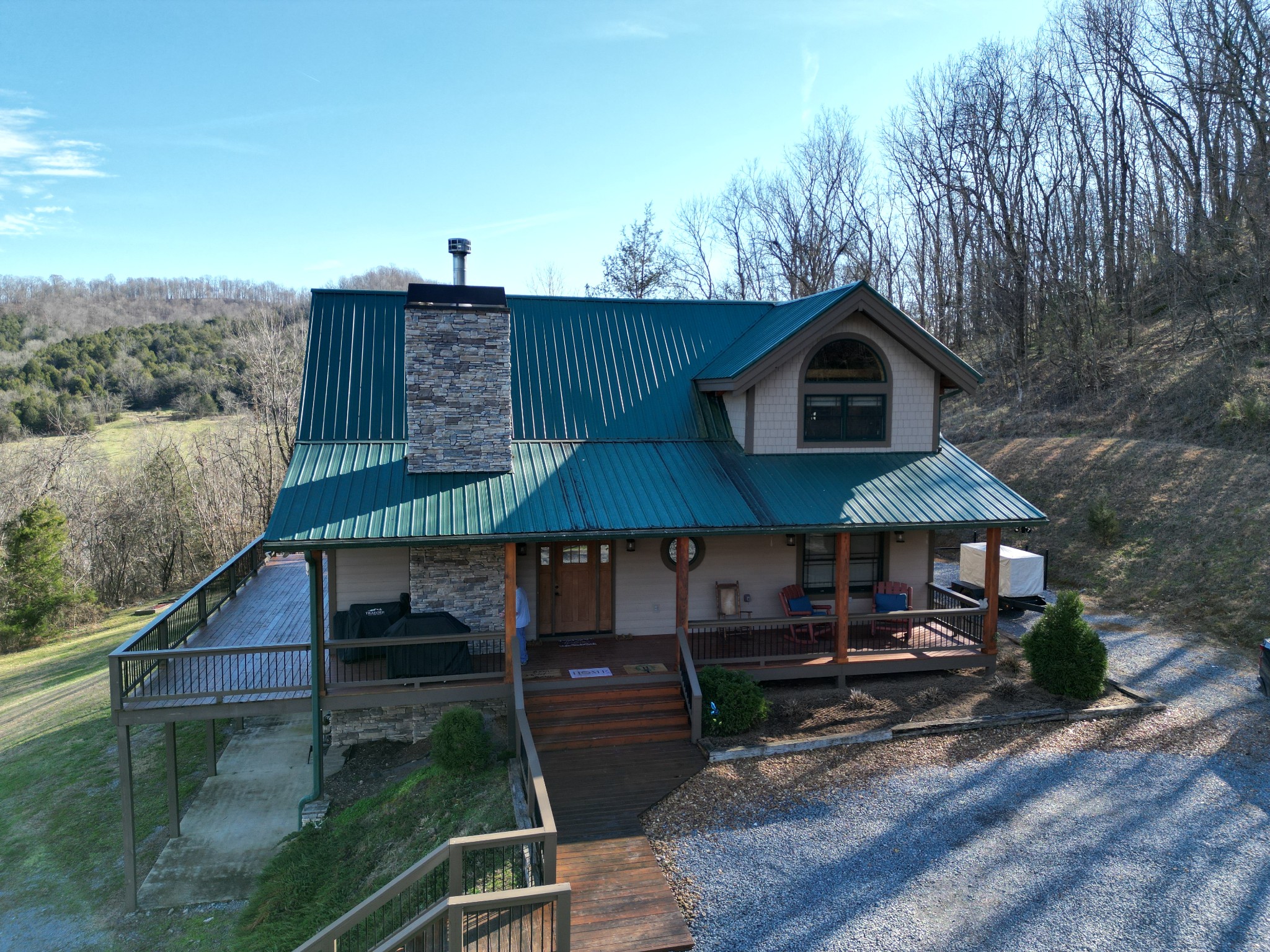 575 E Fork Road Whitleyville TN 38588