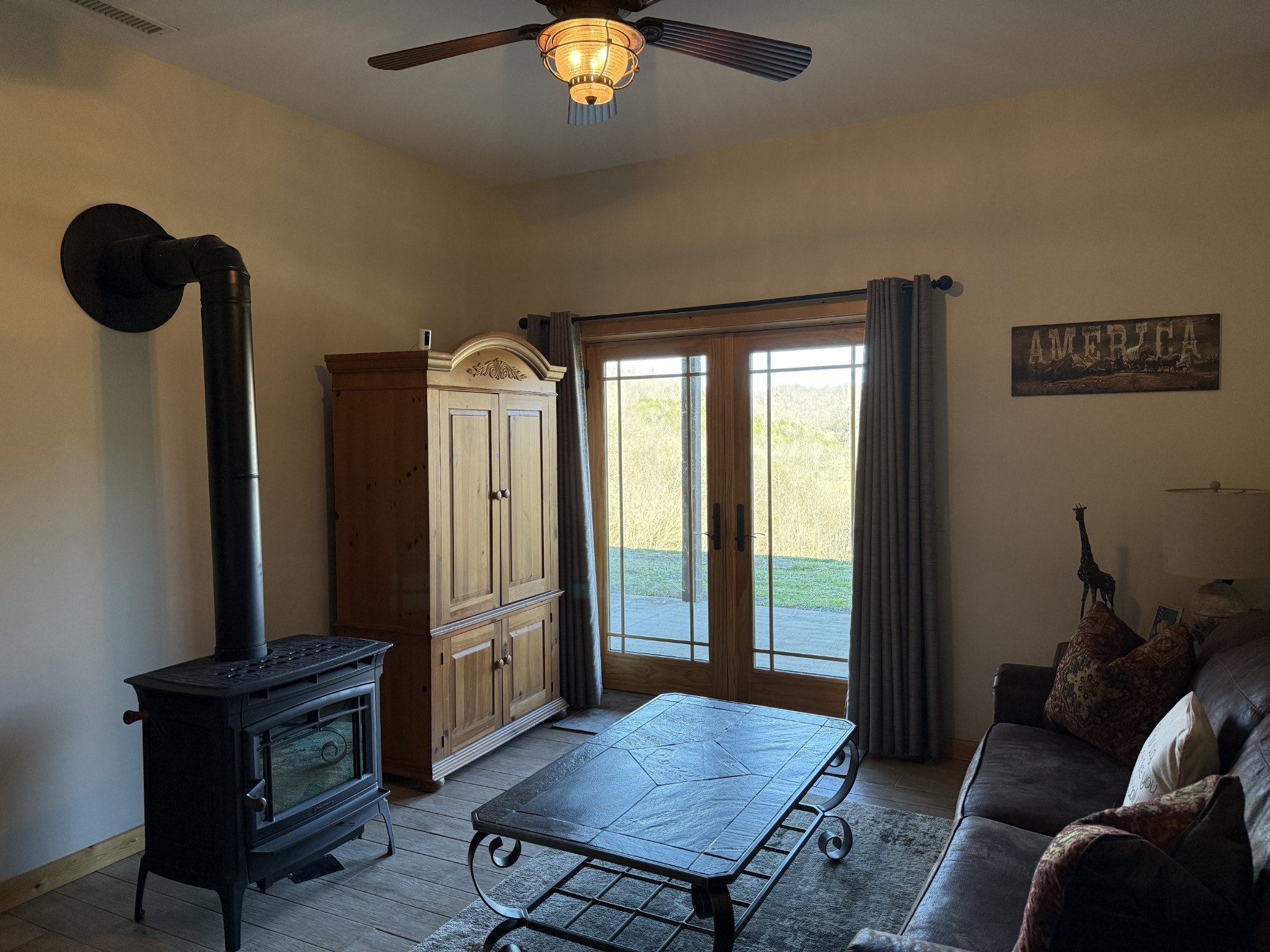 575 E Fork Road Whitleyville TN 38588