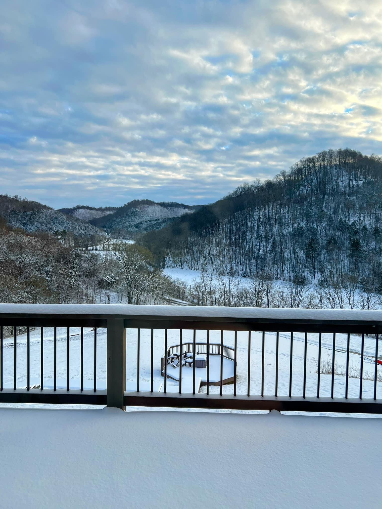 575 E Fork Road Whitleyville TN 38588