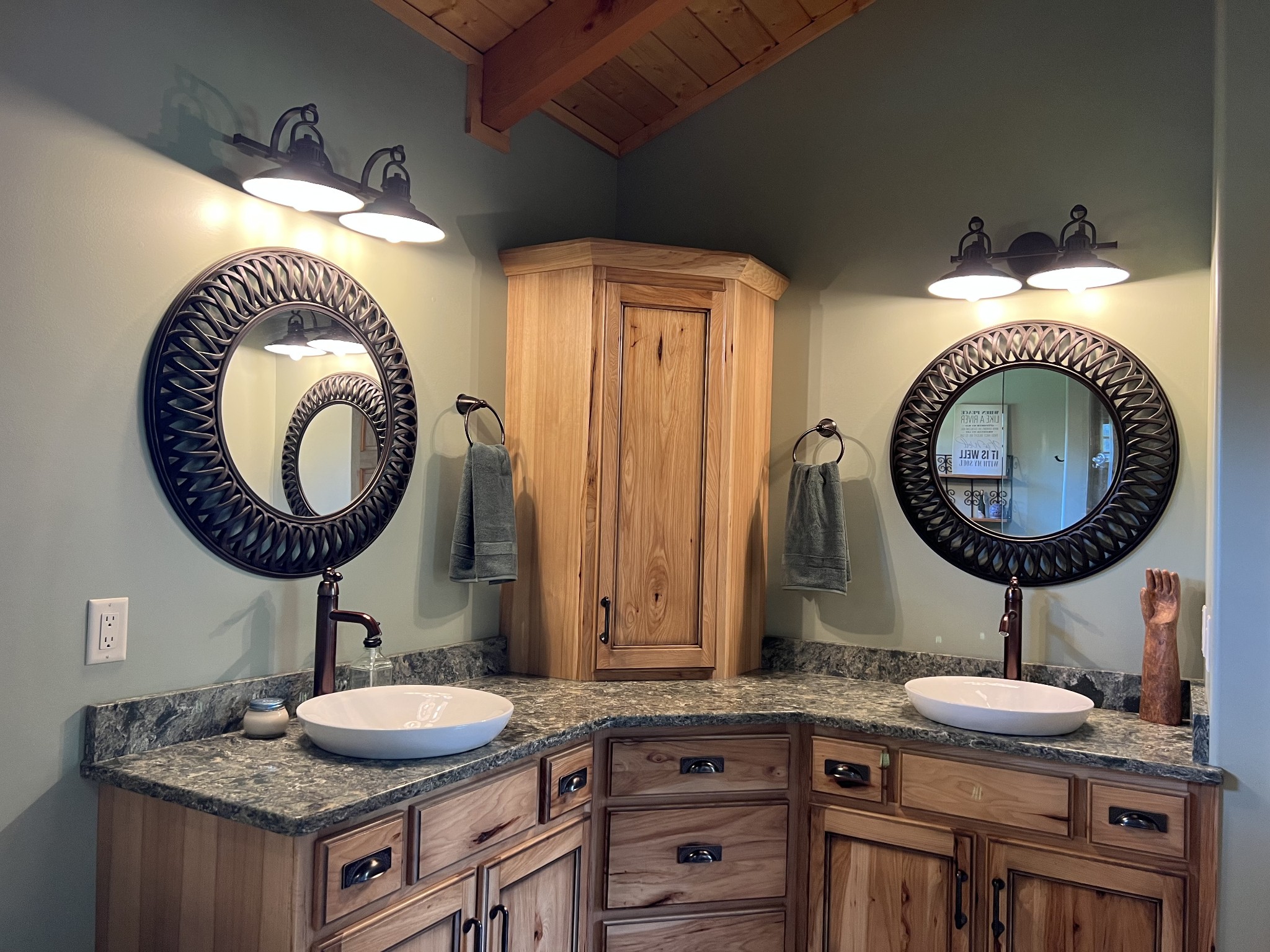 575 E Fork Road Whitleyville TN 38588