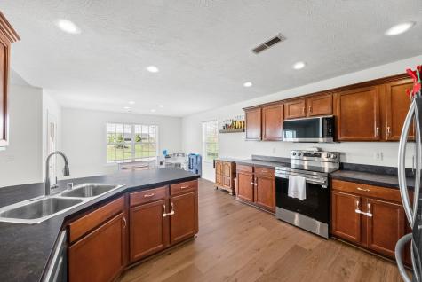 107 Lurlington Court Hopkinsville KY 42240