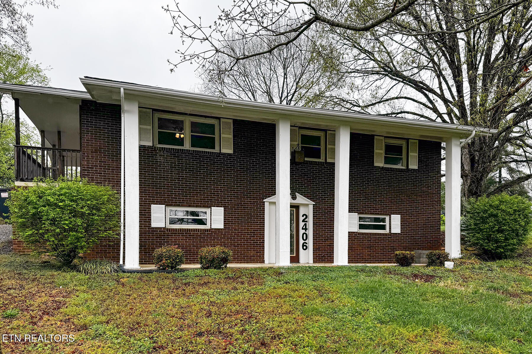 2406 Mentor School Road Louisville TN 37777