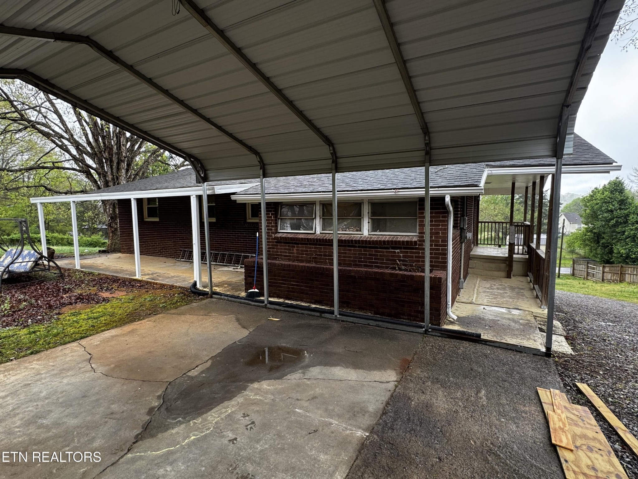2406 Mentor School Road Louisville TN 37777