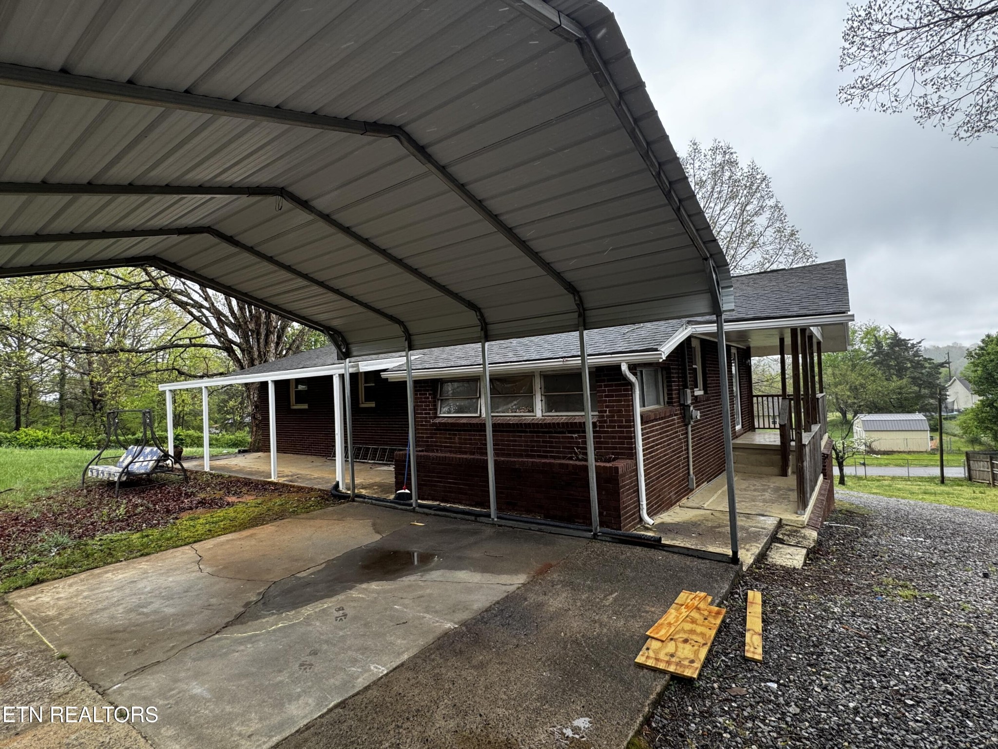 2406 Mentor School Road Louisville TN 37777