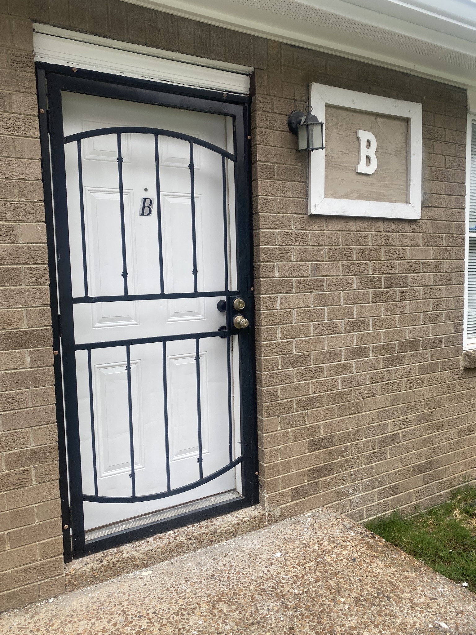 932 33rd Ave, N Nashville TN 37209