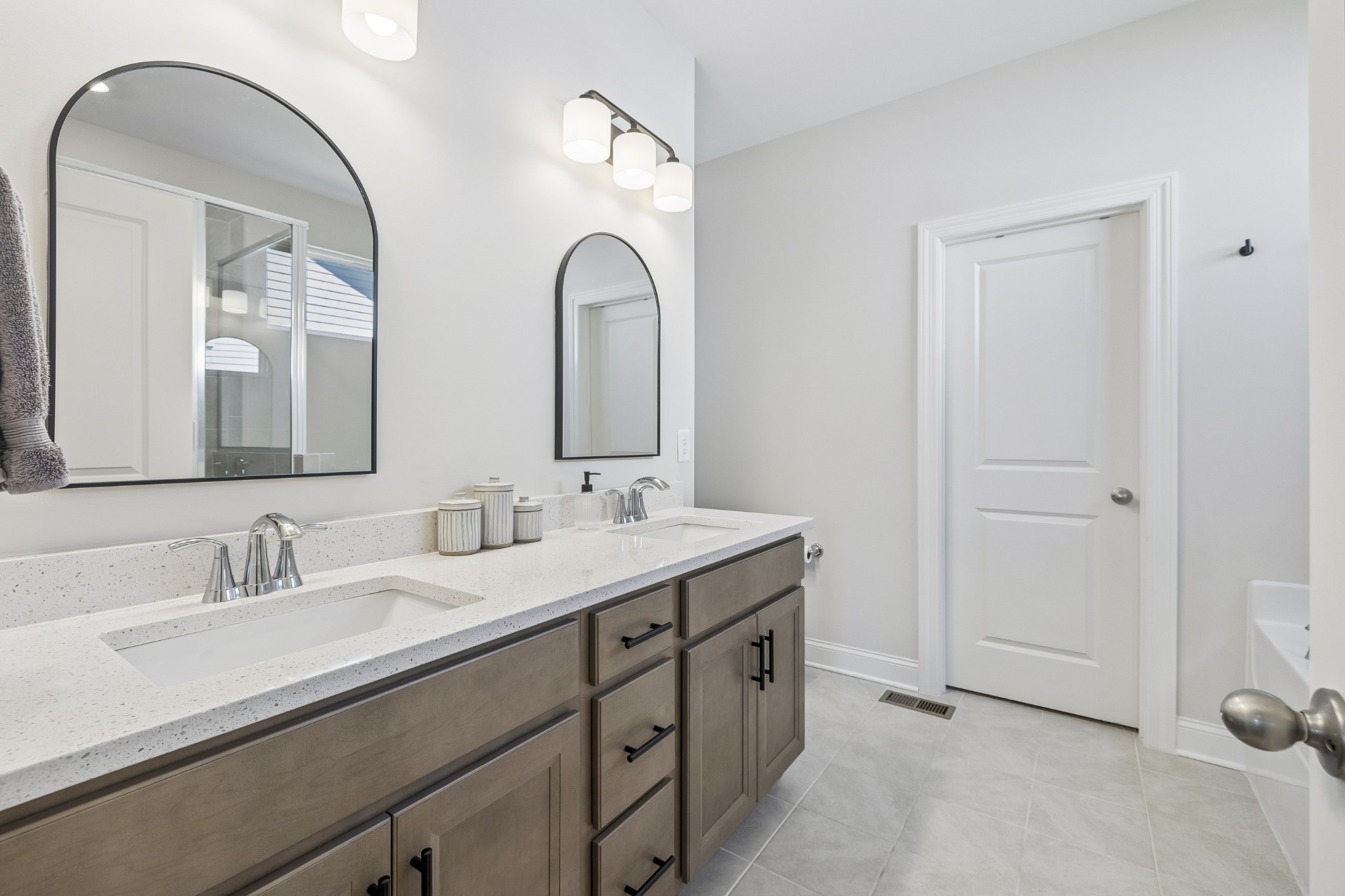 135 John T Alexander Boulevard Hendersonville TN 37075