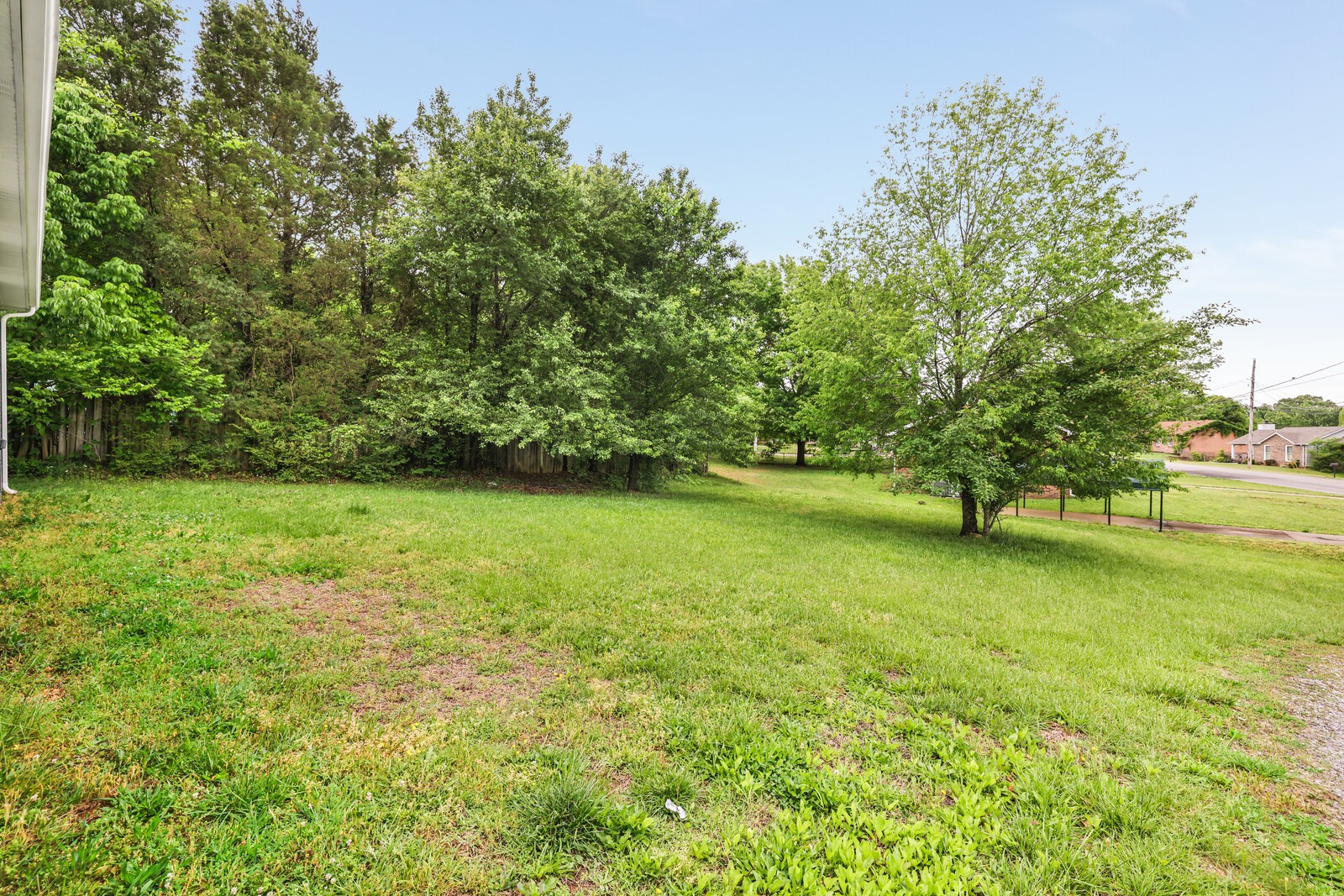 638 Lafayette Road Clarksville TN 37042