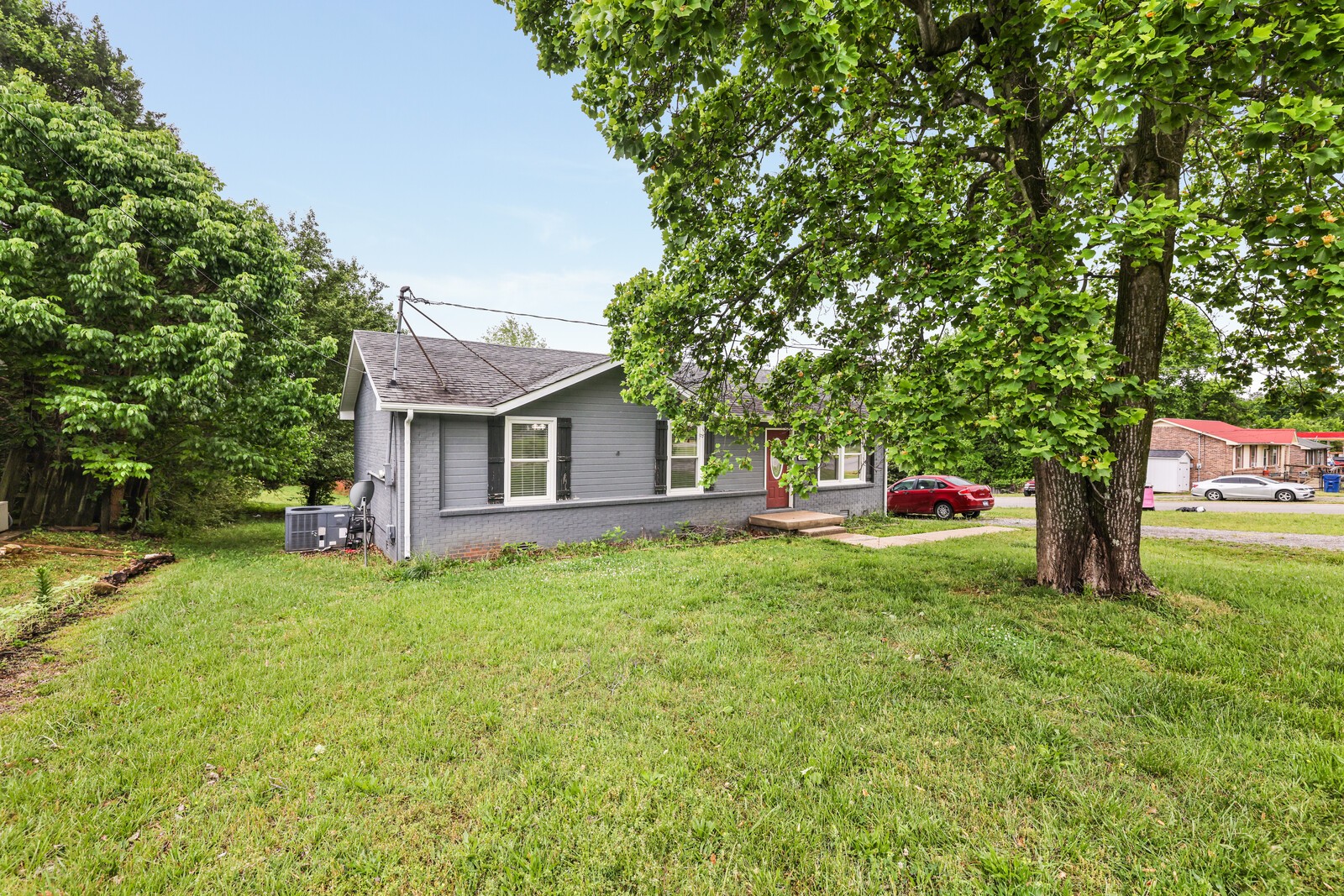 638 Lafayette Road Clarksville TN 37042