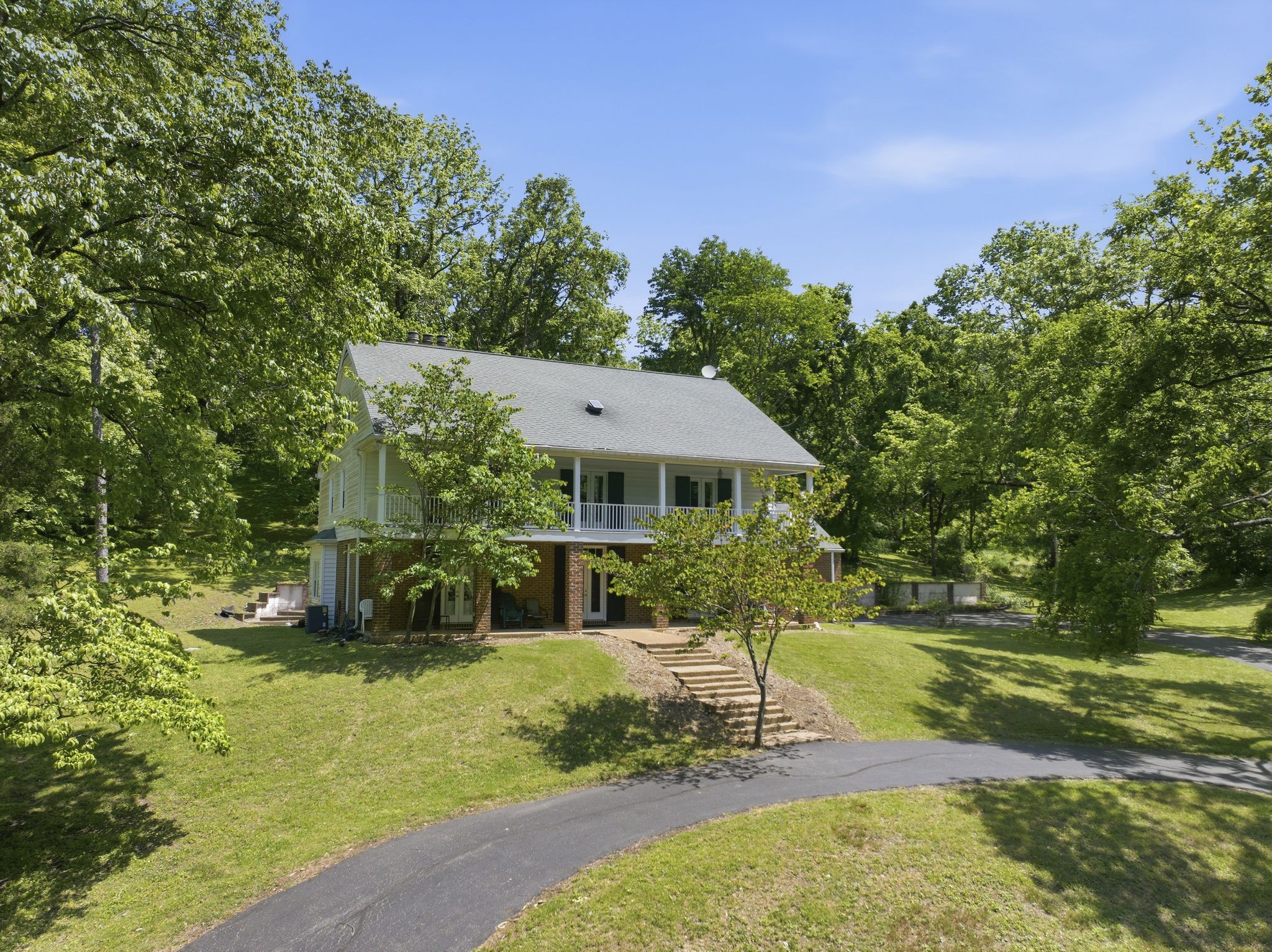 714 Sneed Road, W Franklin TN 37069