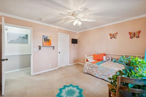 2563 Distillery Road Greenbrier TN 37073