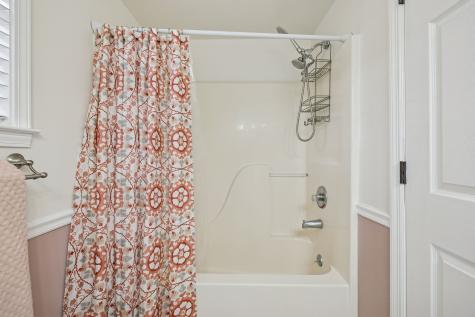 2563 Distillery Road Greenbrier TN 37073