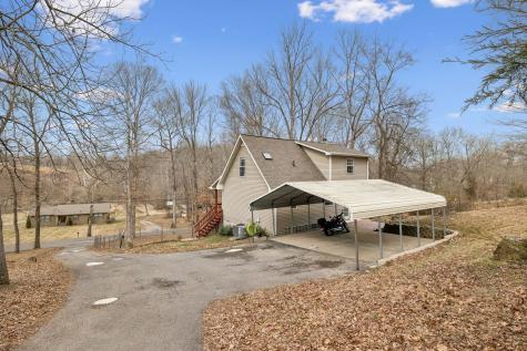 2563 Distillery Road Greenbrier TN 37073
