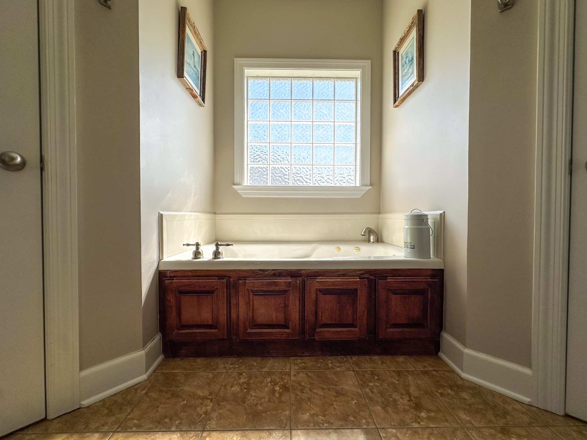 98 Aberdeen Avenue Hillsboro TN 37342