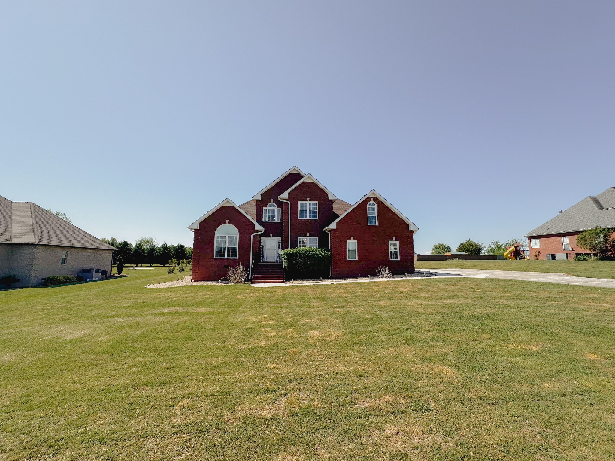 98 Aberdeen Avenue Hillsboro TN 37342