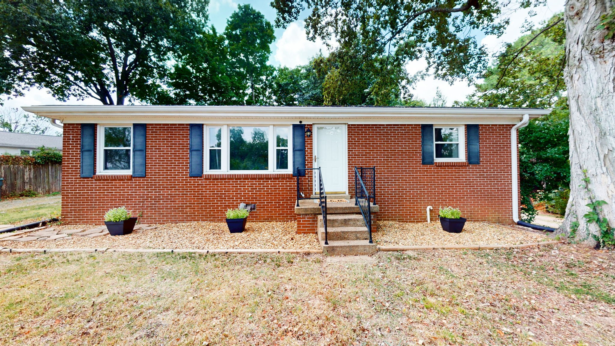 100 Pitt Lane Springfield TN 37172