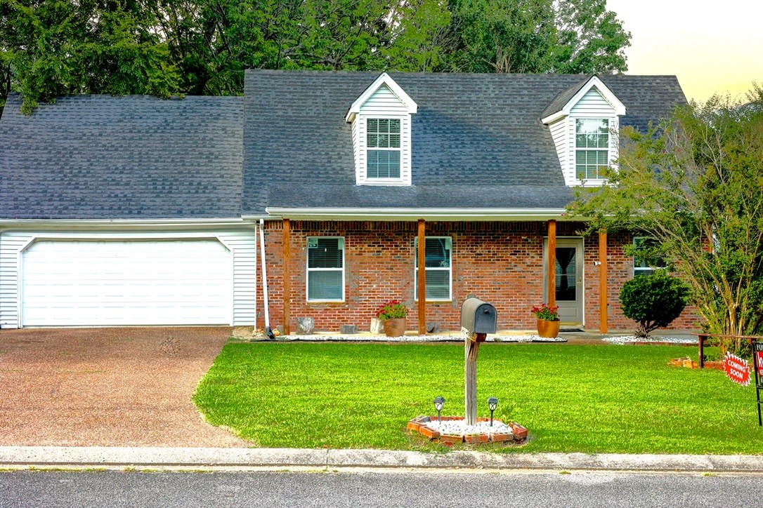 104 Redbud Lane La Vergne TN 37086