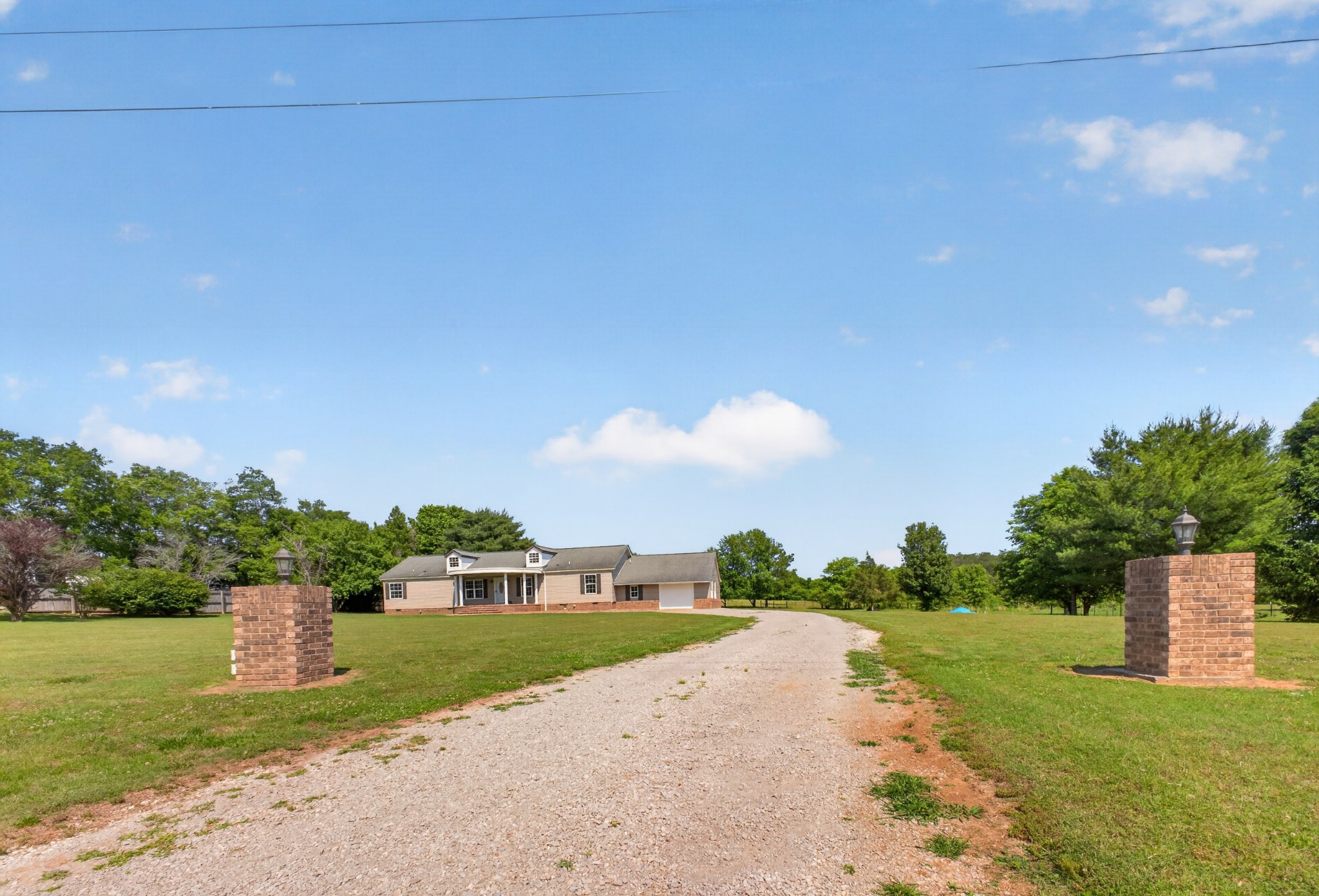 2673 Mcknight Road Culleoka TN 38451