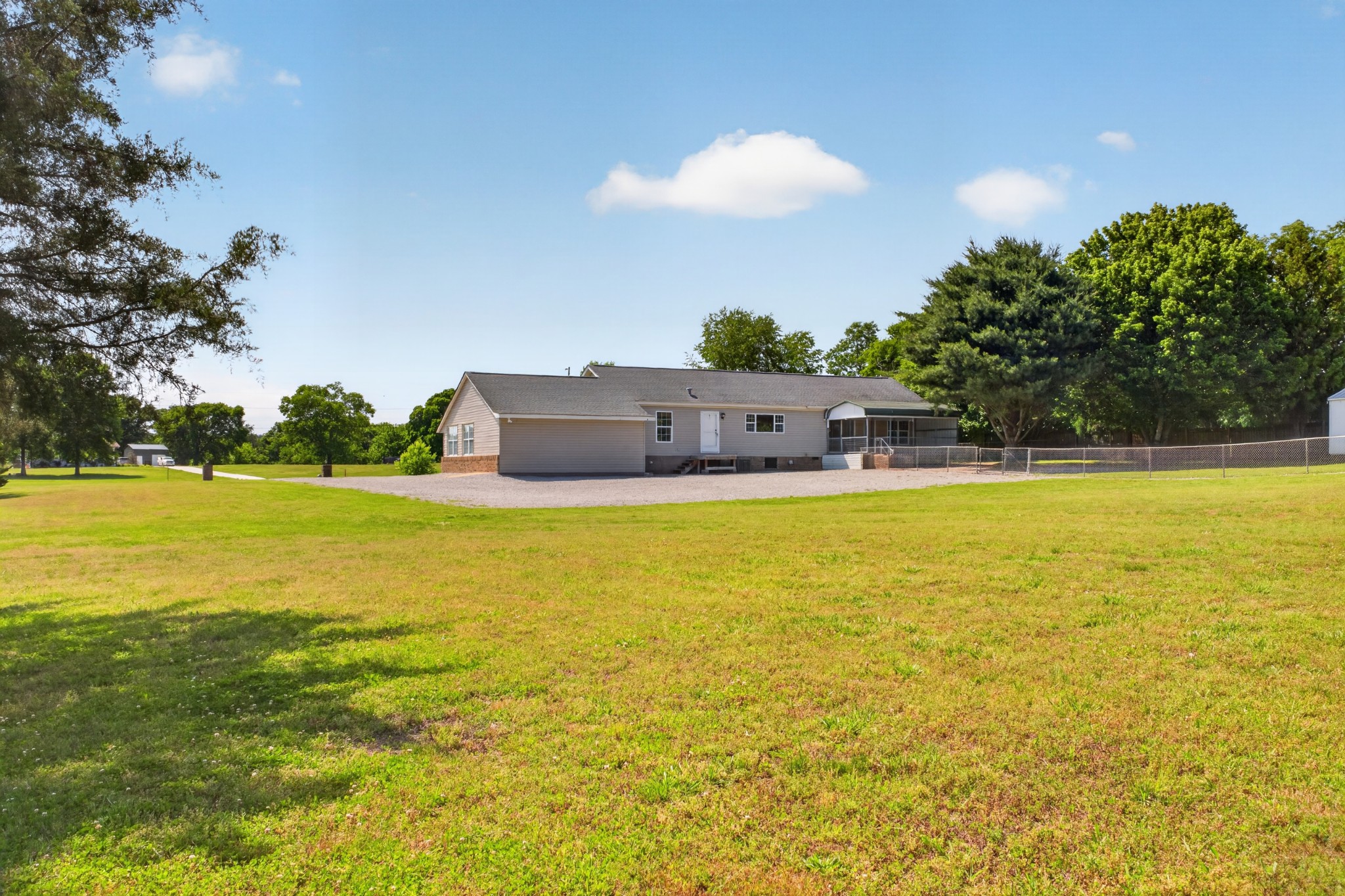 2673 Mcknight Road Culleoka TN 38451