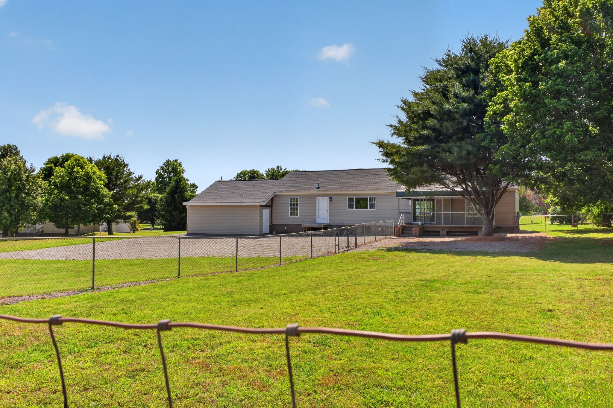 2673 Mcknight Road Culleoka TN 38451