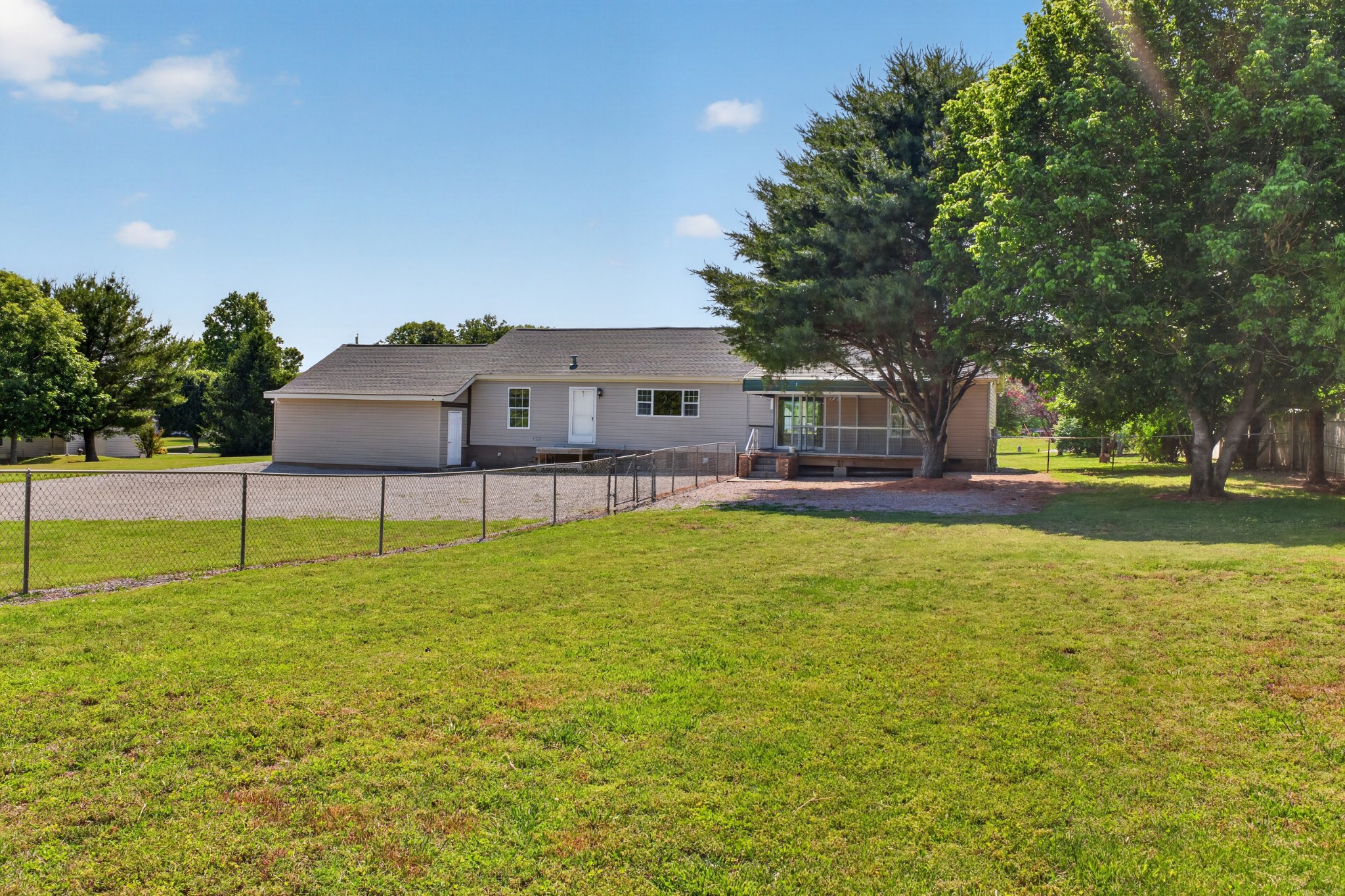 2673 Mcknight Road Culleoka TN 38451