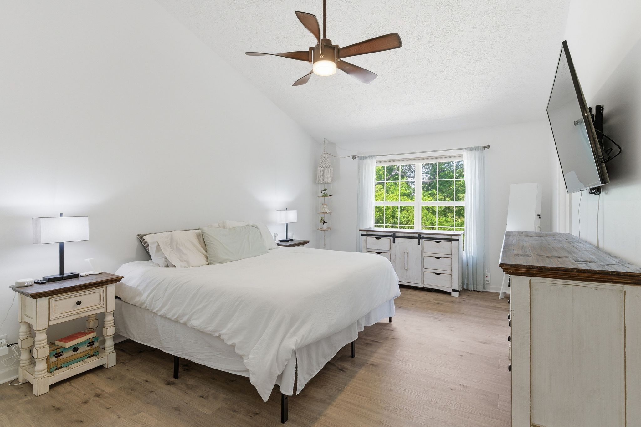 193 E Harbor Hendersonville TN 37075