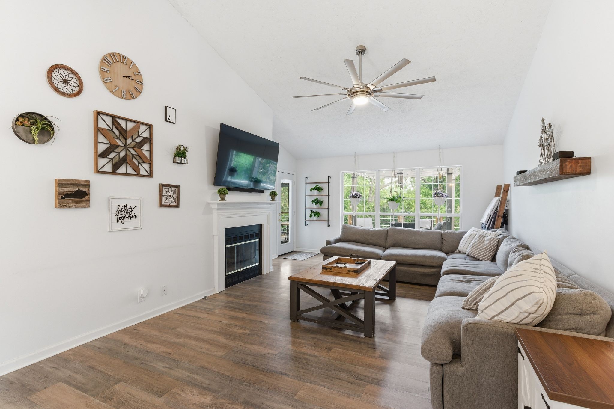 193 E Harbor Hendersonville TN 37075