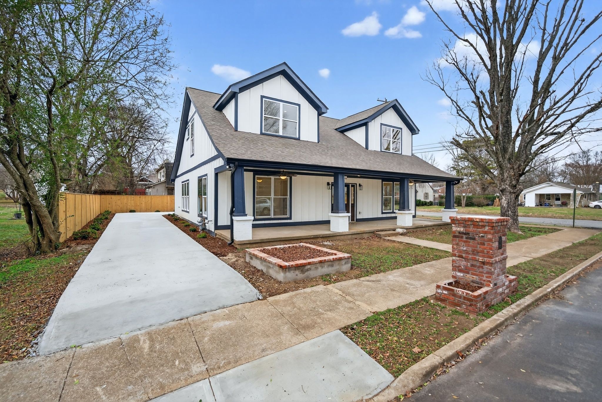 410 3rd Avenue Fayetteville TN 37334