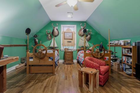 3043 Cross Gate Lane Columbia TN 38401