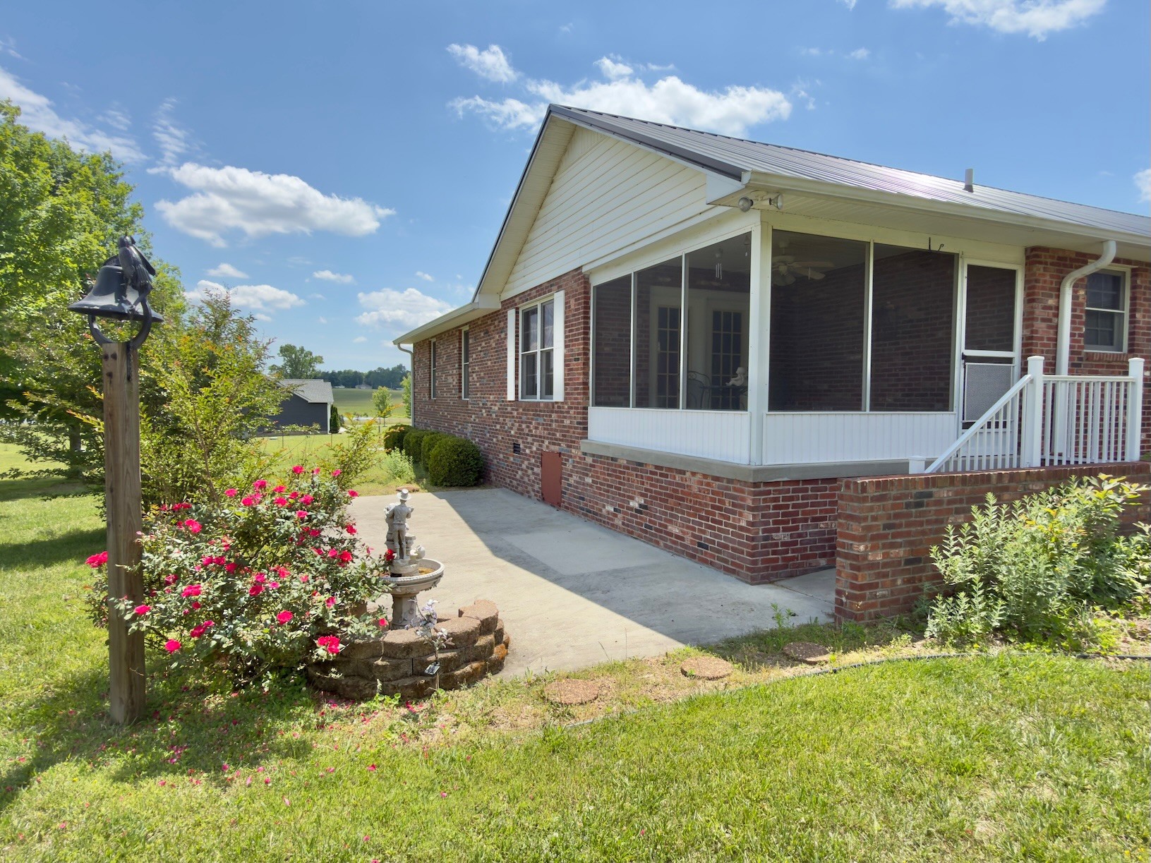 4929 Fountain Grove Road Morrison TN 37357