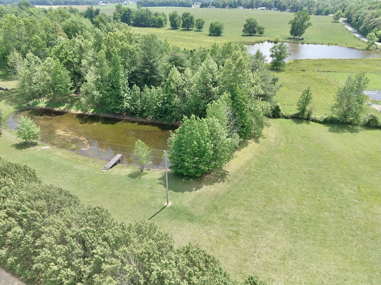 4929 Fountain Grove Road Morrison TN 37357
