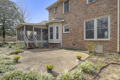 708 N Chestnut Court Hermitage TN 37076